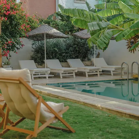 Otel Melekaki Alaçatı 2*