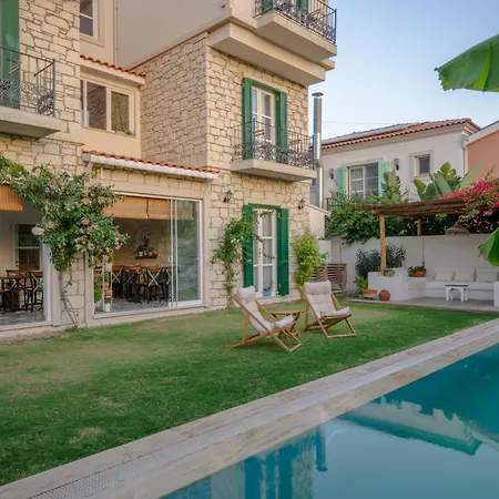 Melekaki Alaçatı Hotel 2*